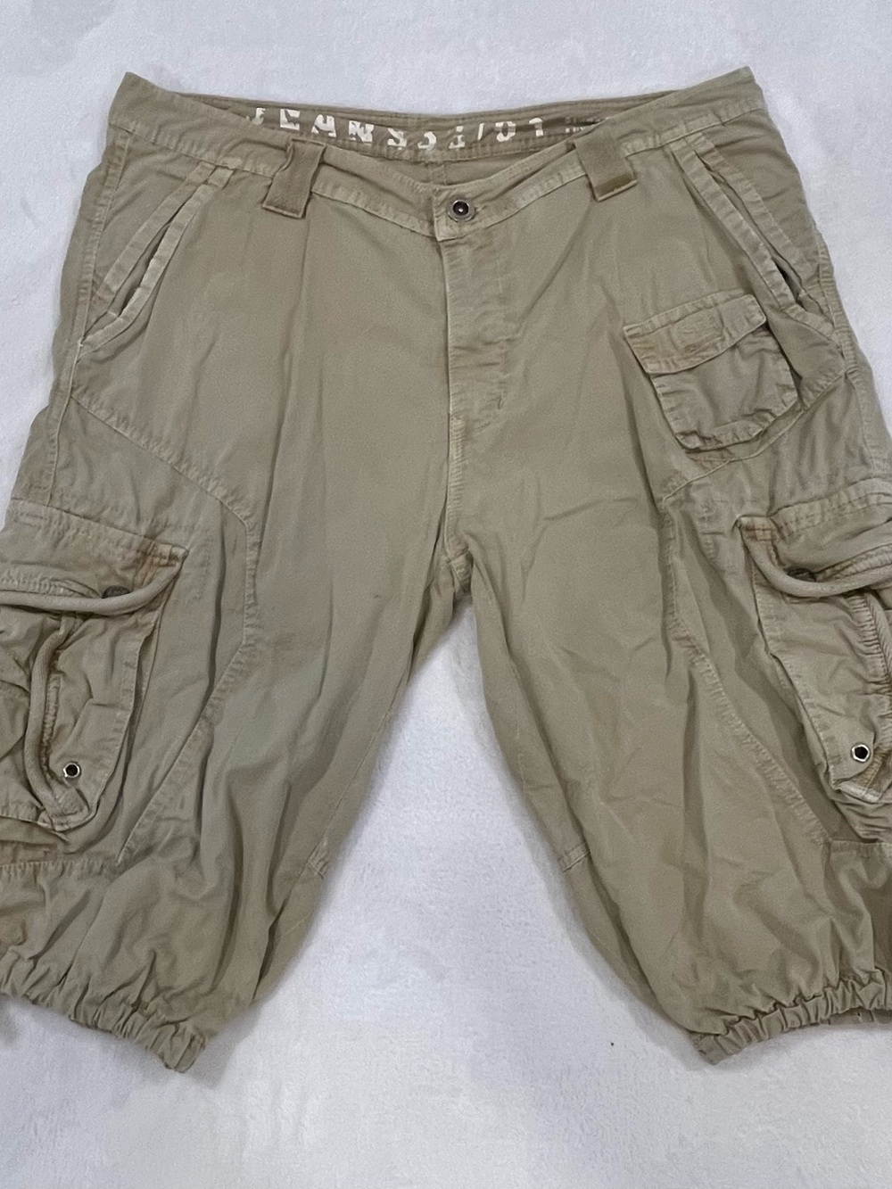 Stone Touch Men's Tan Cargo Shorts with Multiple Pockets